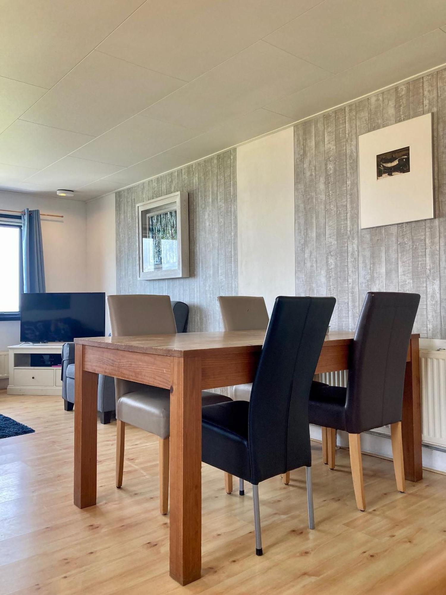 Lakeview 6 Pers Holiday Home Aurora With Fenced Garden, Whirlpool And Sauna Anjum Esterno foto